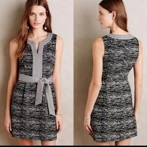 TABITHA FITTED SLEEVLESS DRESS